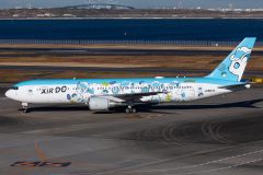 Canon EOS R6  2021-12-01 05:10:20  f/9 1/800sec ISO-125 160mm