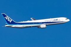 Canon EOS R7  2025-11-11 23:18:08  f/8 1/2500sec ISO-250 449mm